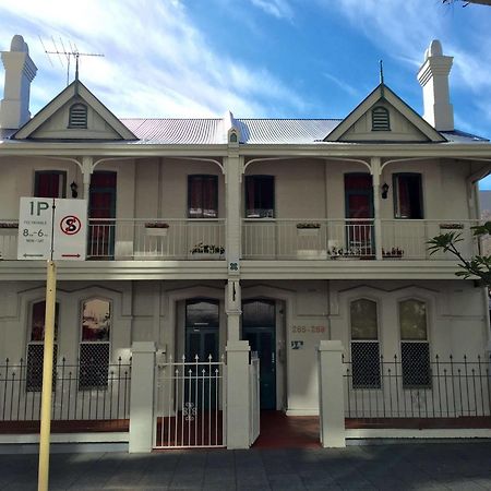 Hay Street Traveller'S Inn Perth Extérieur photo