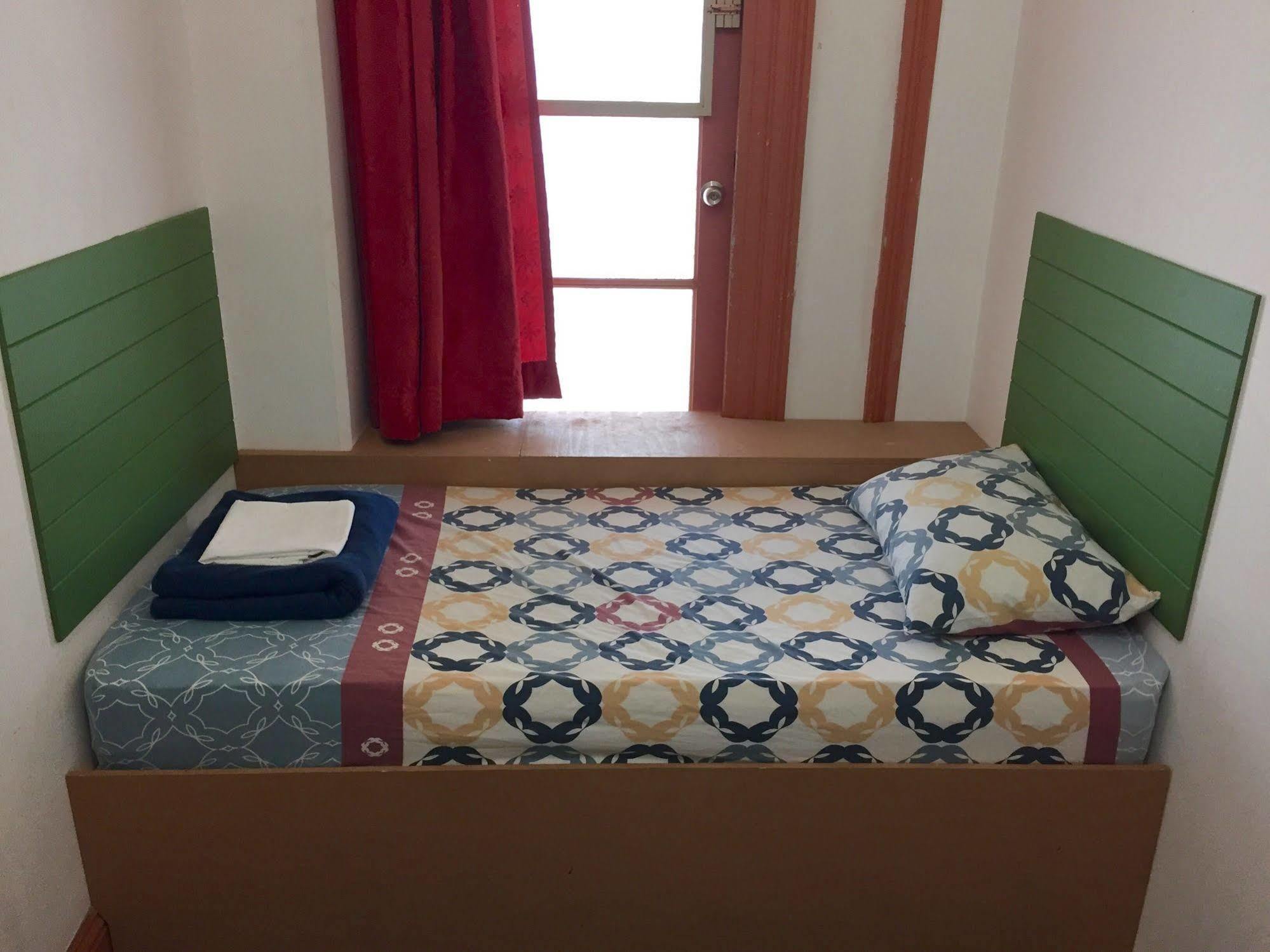Hay Street Traveller'S Inn Perth Extérieur photo
